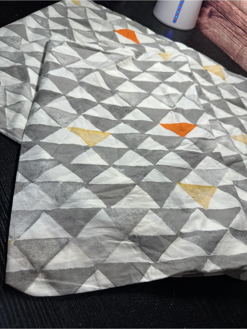 West Elm Modern Triangles Pillow Covers 20x26 Standard Queen Set Of 2